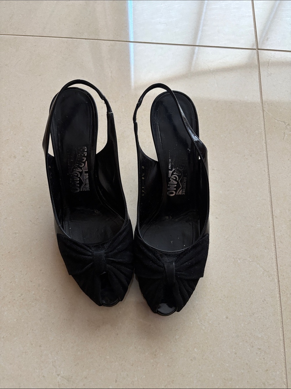 Salvatore Ferragamo Black Suede/Patent Bow Slingback Peep Toe Made in Italy. 8.5